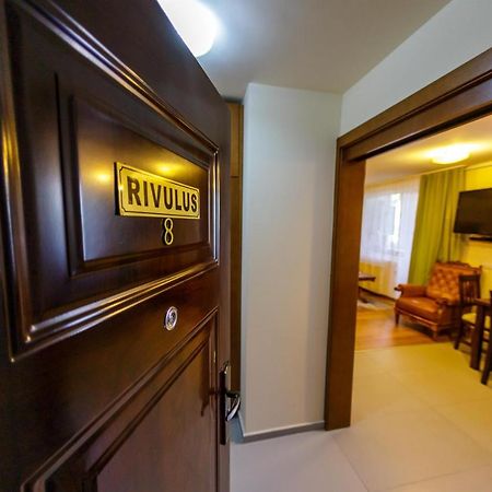 Apartament Family Rivulus 8 بايا ماري المظهر الخارجي الصورة